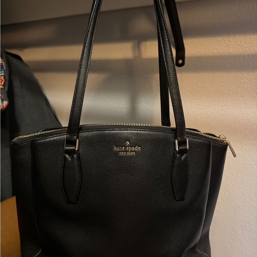 Kate Spade Black Textured Tote